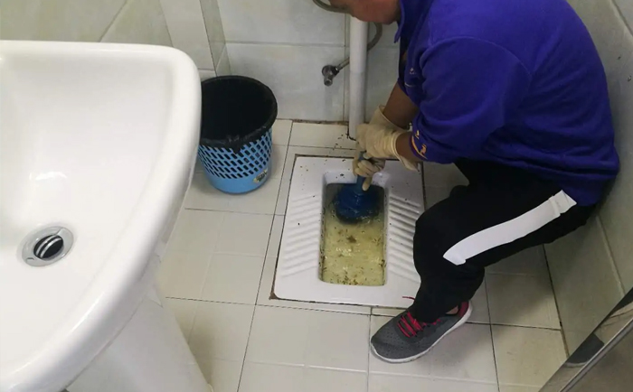 抱罗镇疏通蹲坑